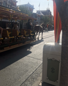 64299D2E-397D-403A-ABD7-7A229899C4BD