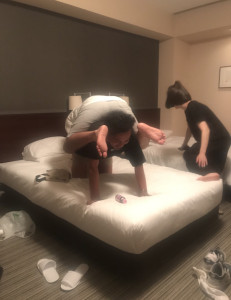 68E6A401-1EFB-4019-B5A7-2D888391BB61