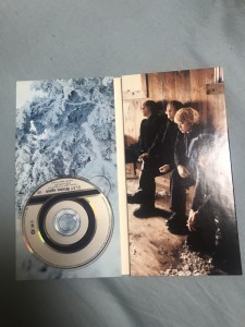 S__175579147-225x300